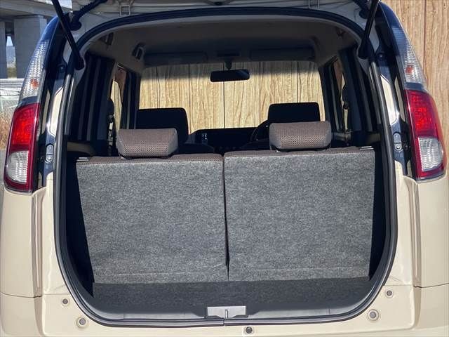 SUZUKI MR WAGON 2011