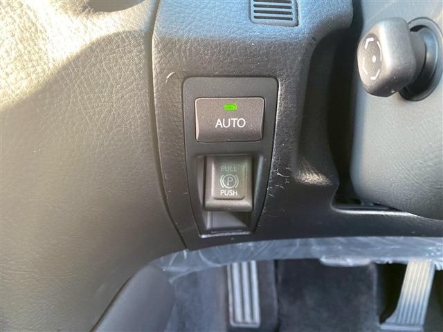 TOYOTA LEXUS LS460 2008