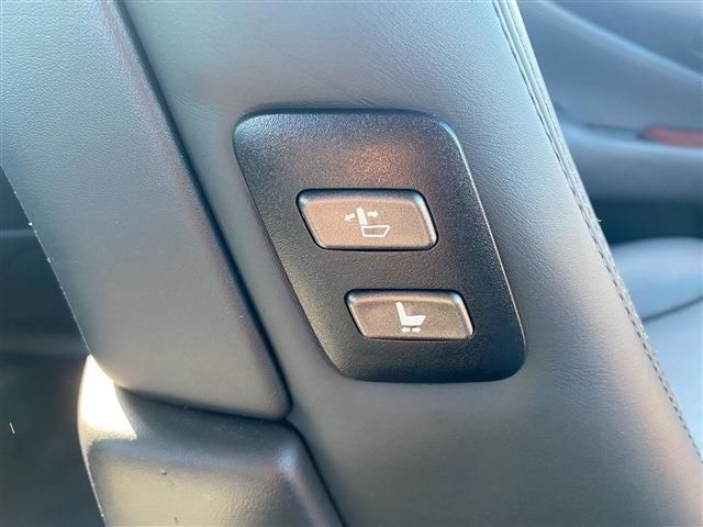 TOYOTA LEXUS LS460 2008