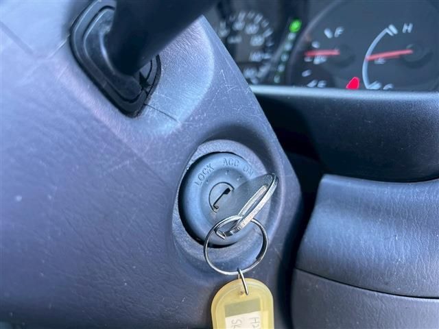 MAZDA BONGO van 2WD 2015