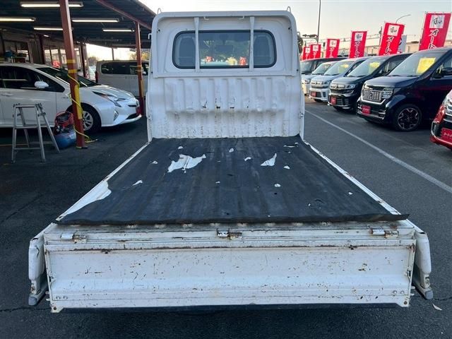 DAIHATSU HIJET truck 2012