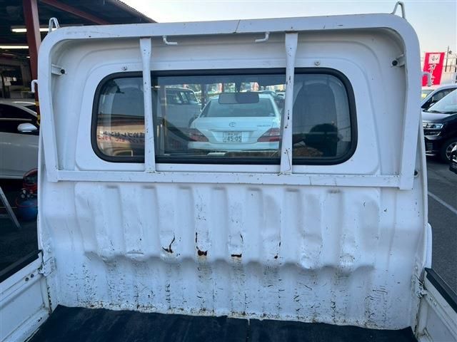 DAIHATSU HIJET truck 2012