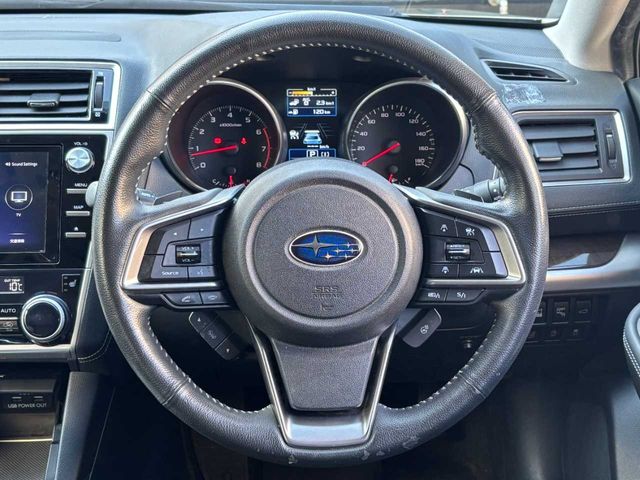 SUBARU LEGACY OUTBACK 2018