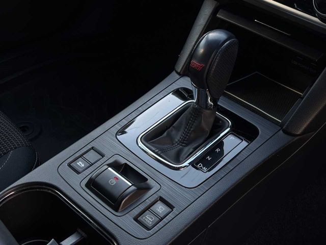 SUBARU LEGACY OUTBACK 2018