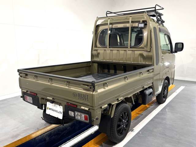 DAIHATSU HIJET truck 4WD 2023