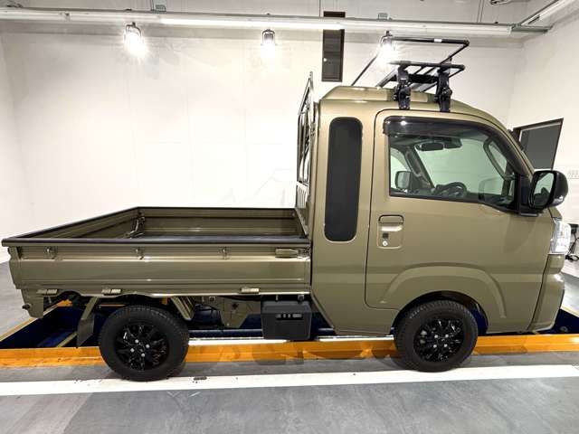 DAIHATSU HIJET truck 4WD 2023