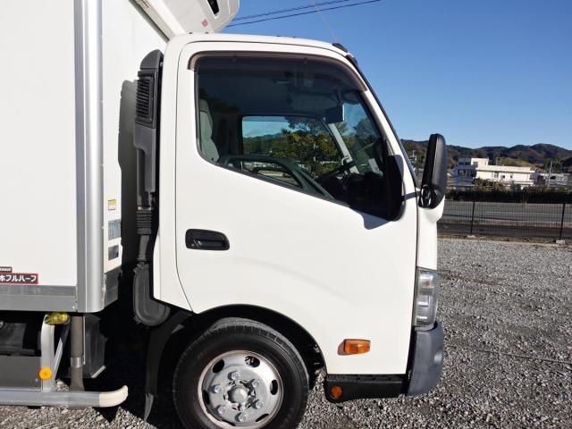 TOYOTA DYNA 2018