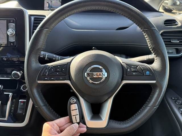 NISSAN SERENA  S-HYBRID 2019