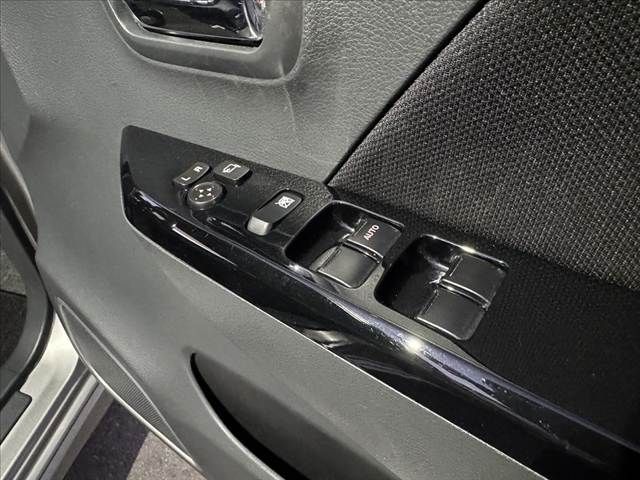 SUZUKI WAGON R STINGRAY 2015