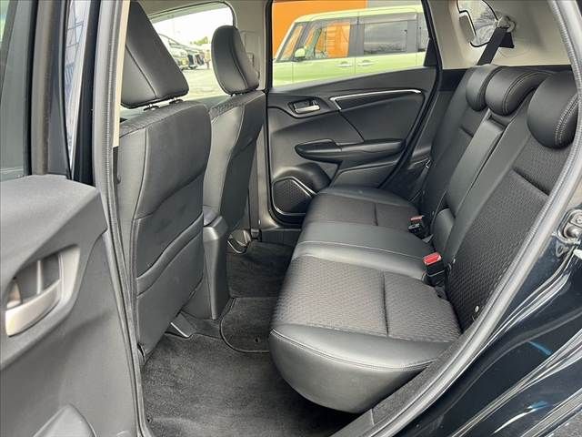 HONDA FIT HYBRID 2016