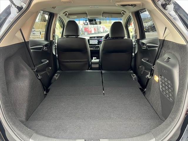 HONDA FIT HYBRID 2016