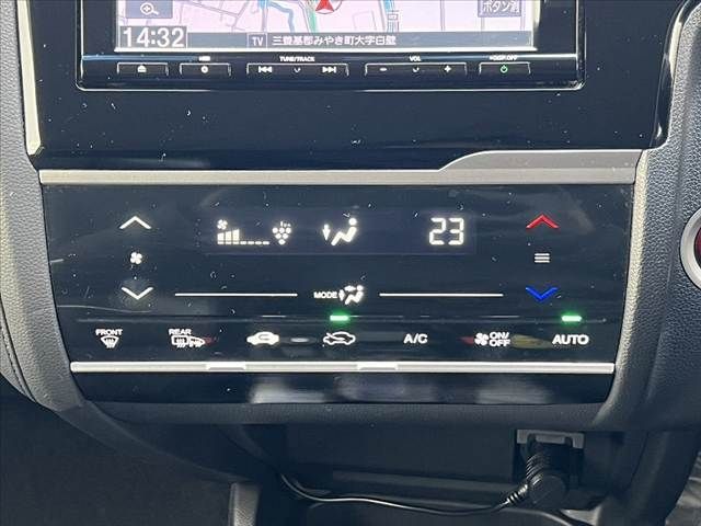 HONDA FIT HYBRID 2016