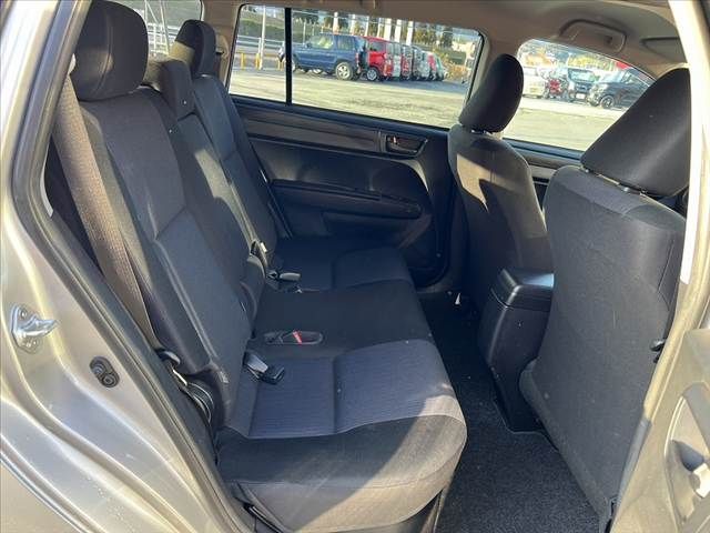 TOYOTA COROLLA FIELDER HYBRID 2017