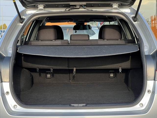 TOYOTA COROLLA FIELDER HYBRID 2017