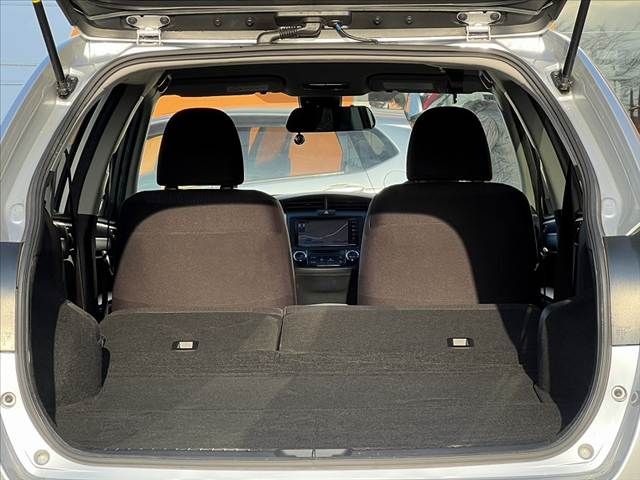 TOYOTA COROLLA FIELDER HYBRID 2017