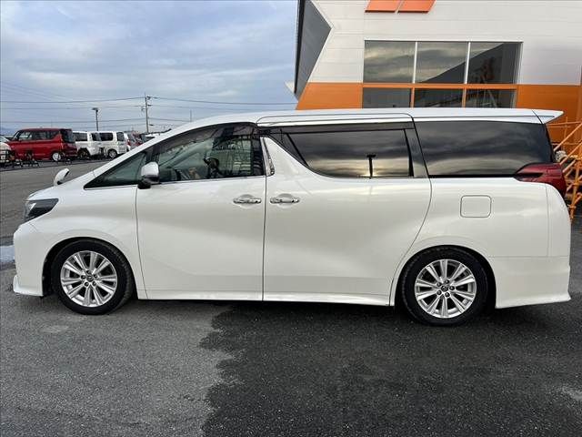 TOYOTA ALPHARD 2016