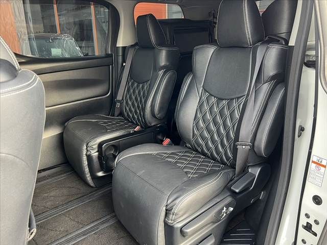 TOYOTA ALPHARD 2016
