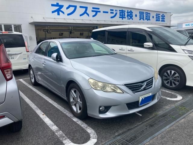 TOYOTA MARK X 2009