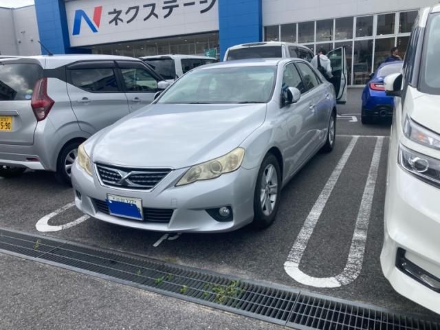 TOYOTA MARK X 2009