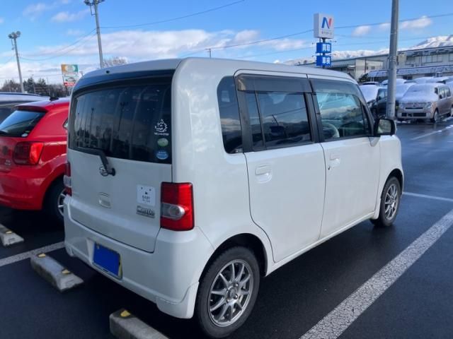 DAIHATSU MOVE CONTE 4WD 2010