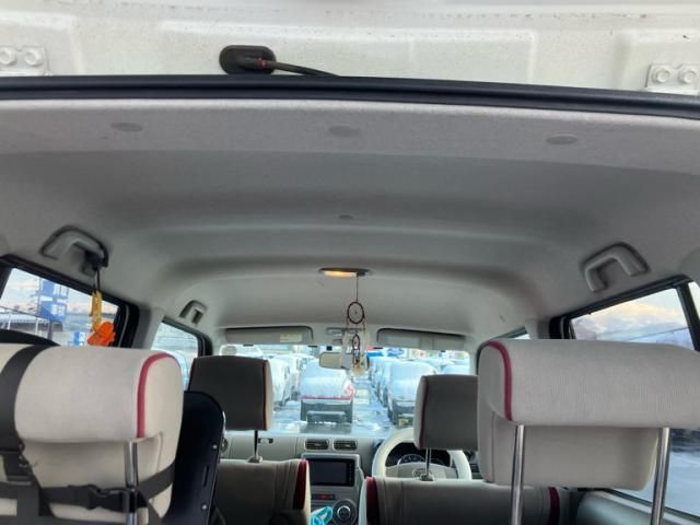 DAIHATSU MOVE CONTE 4WD 2010