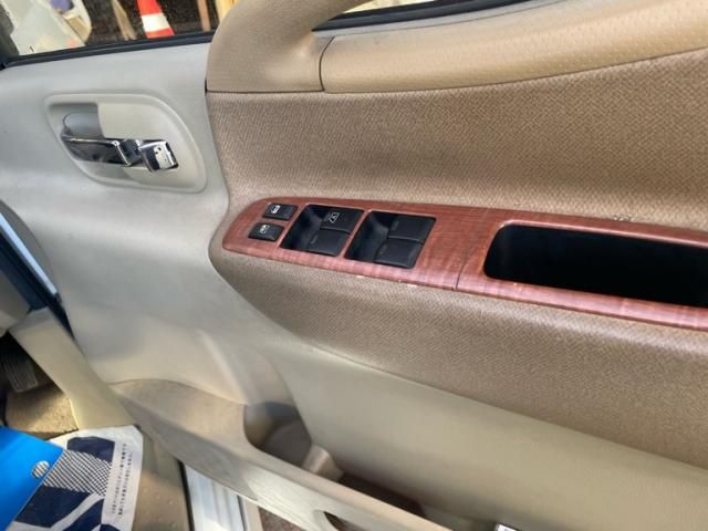 NISSAN SERENA  WG 2005