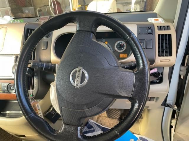 NISSAN SERENA  WG 2005