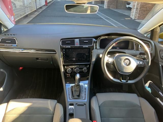 VOLKSWAGEN VOLKSWAGEN GOLF 2019