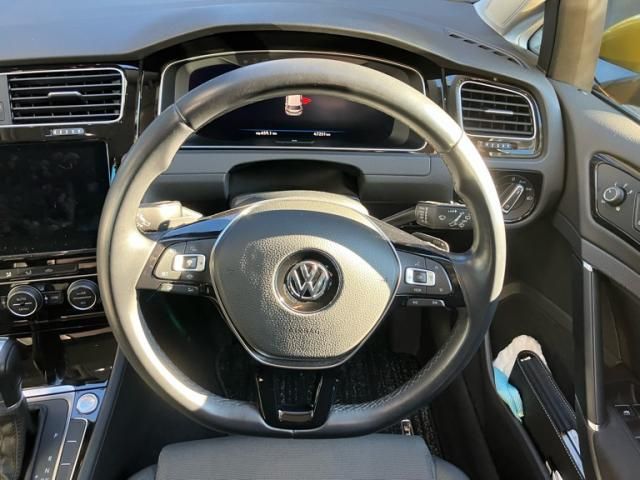 VOLKSWAGEN VOLKSWAGEN GOLF 2019