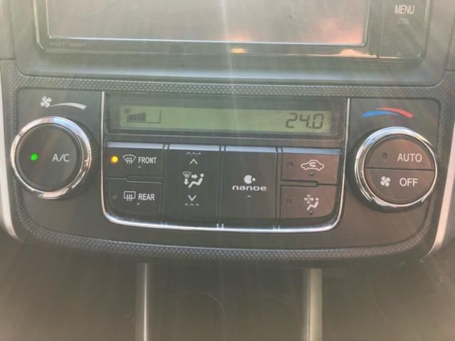 TOYOTA COROLLA FIELDER HYBRID 2017