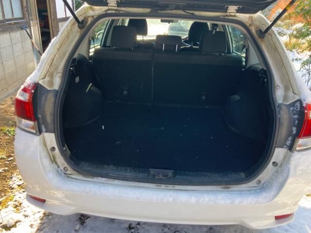 TOYOTA COROLLA FIELDER HYBRID 2017