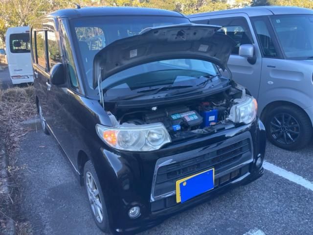 DAIHATSU TANTO CUSTOM 2010