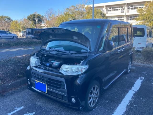 DAIHATSU TANTO CUSTOM 2010
