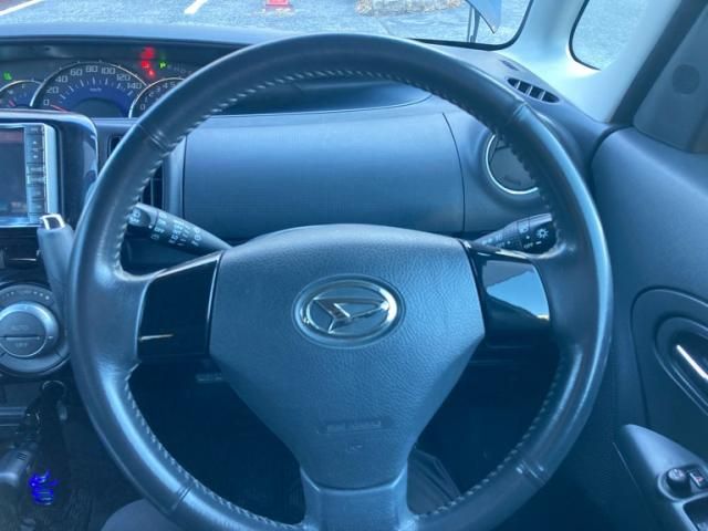 DAIHATSU TANTO CUSTOM 2010