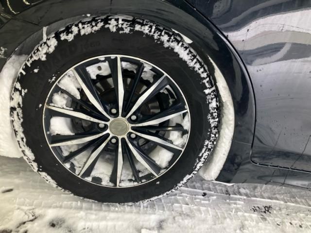 TOYOTA CROWN sedan 4WD 2013