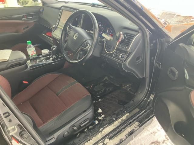 TOYOTA CROWN sedan 4WD 2013