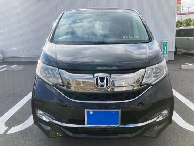 HONDA STEPWAGON SPADA 2015