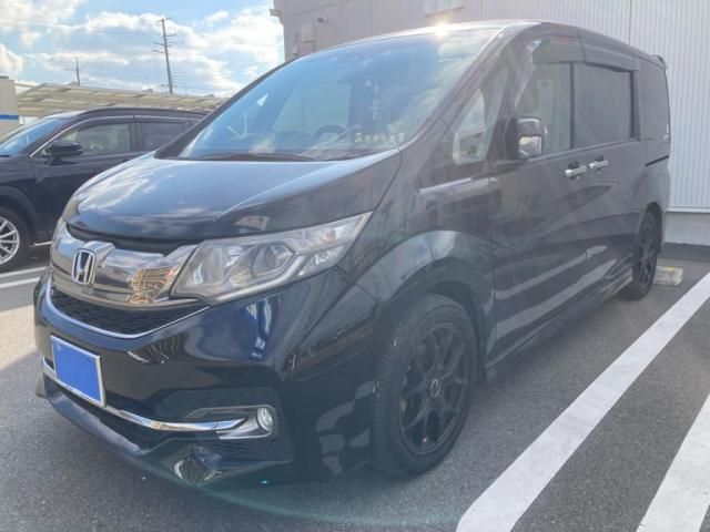 HONDA STEPWAGON SPADA 2015