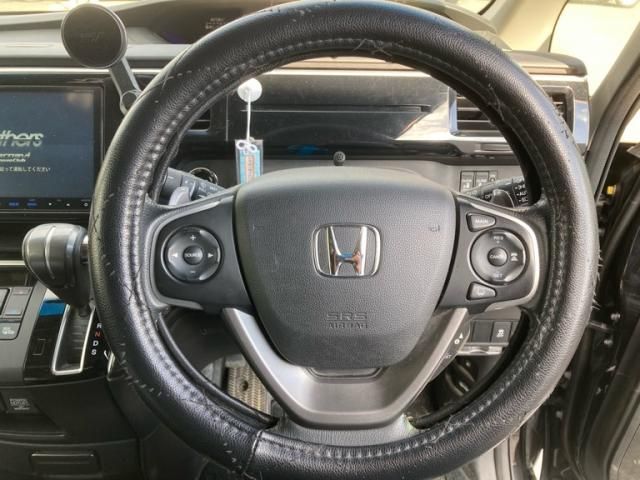 HONDA STEPWAGON SPADA 2015