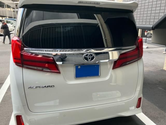 TOYOTA ALPHARD 2021
