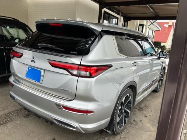 MITSUBISHI OUTLANDER PHEV 2022