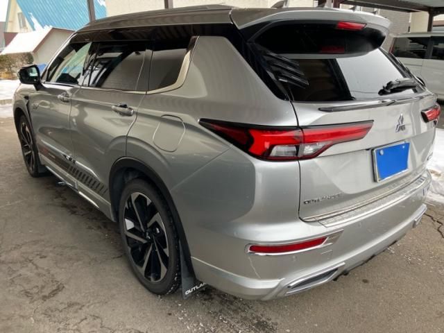 MITSUBISHI OUTLANDER PHEV 2022