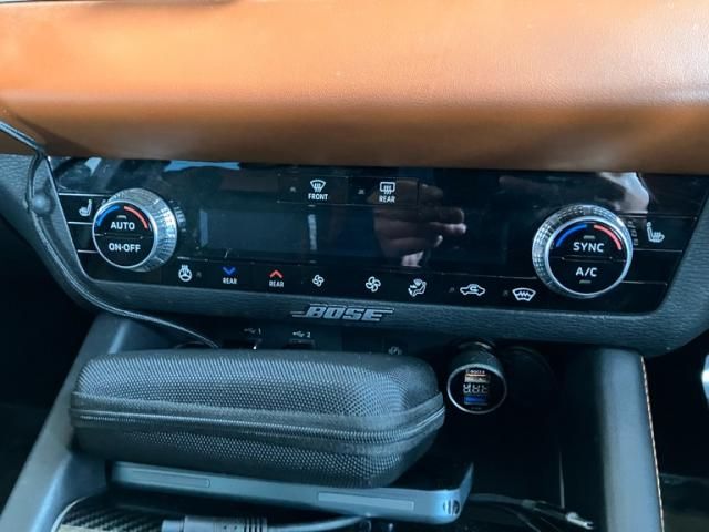 MITSUBISHI OUTLANDER PHEV 2022