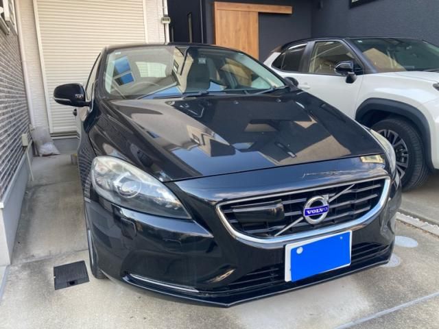 VOLVO VOLVO V40 2013