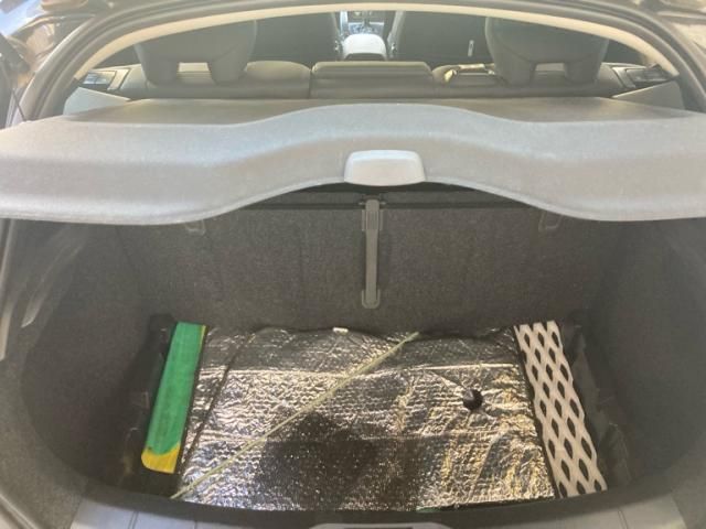 VOLVO VOLVO V40 2013