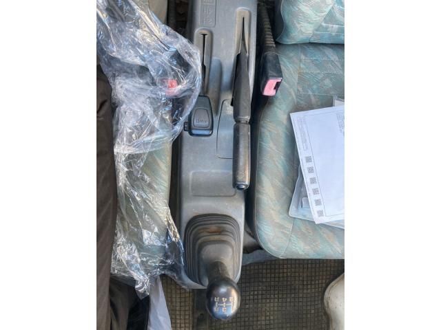 SUZUKI CARRY truck 4WD 2000