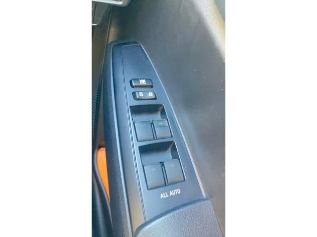 TOYOTA COROLLA FIELDER 2013