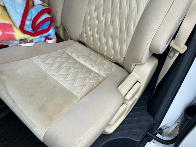 TOYOTA VELLFIRE  HYBRID 4WD 2019