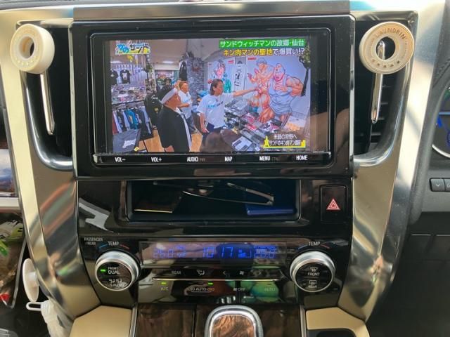 TOYOTA VELLFIRE  HYBRID 4WD 2019