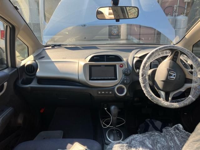 HONDA FIT HYBRID 2011